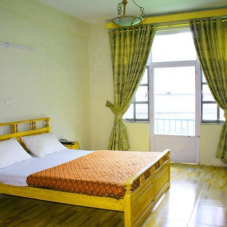 Pine Top Hotels Naran Exterior foto