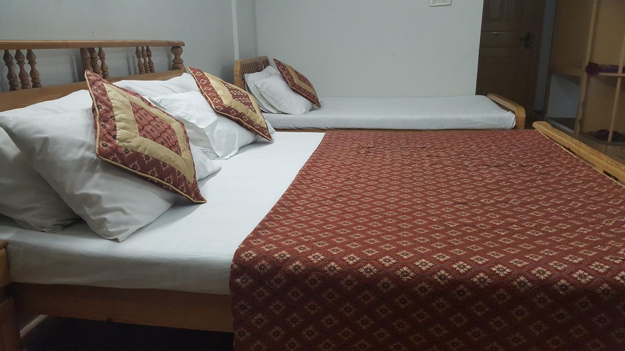 Pine Top Hotels Naran Exterior foto
